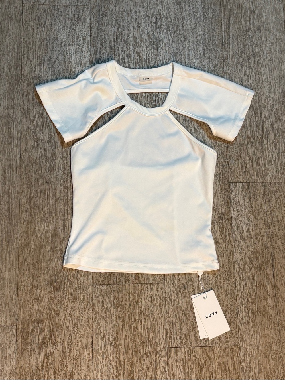 RUVE WHITE CUT OUT T SHIRT SIZE XS